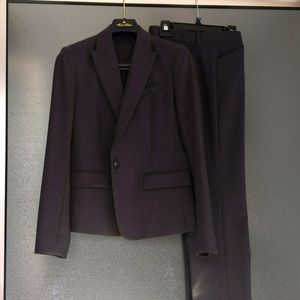 Theory Office Contemporary suit size 4